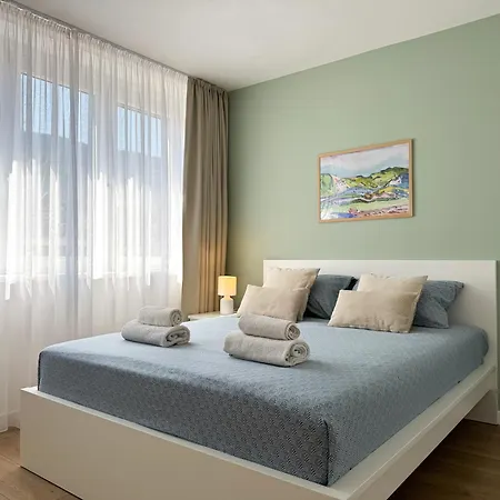 Διαμέρισμα Bright Modern Apartment, 100m From Hall & Old Town Σαράγεβο